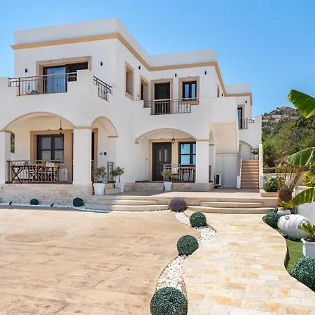 Kasti's House 1 Apartment Vromolithos